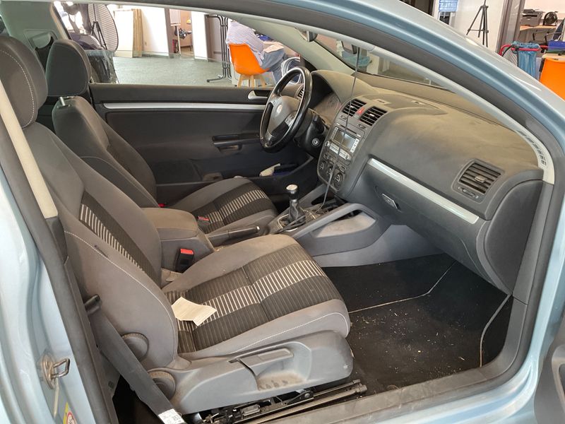 Volkswagen Golf V 1.6 United 2008 – снимка 3