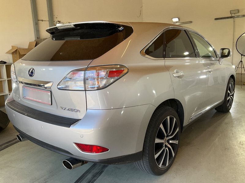Lexus RX-Serie RX 450h Austria 2010 – снимка 38