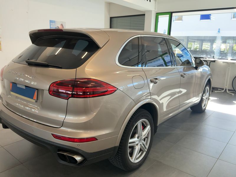Porsche Cayenne Turbo 2015 – снимка 8