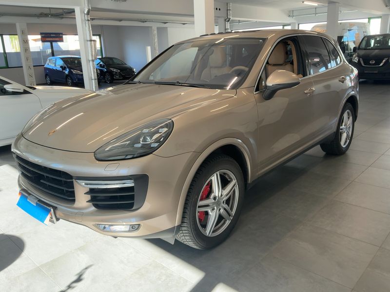 Porsche Cayenne Turbo 2015 – снимка 1