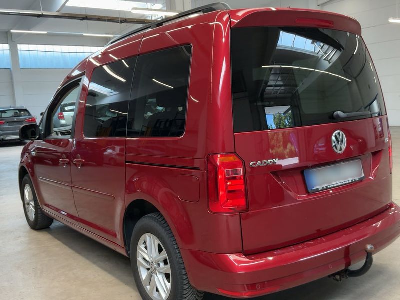 Volkswagen Caddy 2.0 TDI Comfortline BlueMotion Tech 2017 – снимка 6