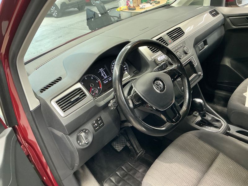 Volkswagen Caddy 2.0 TDI Comfortline BlueMotion Tech 2017 – снимка 28