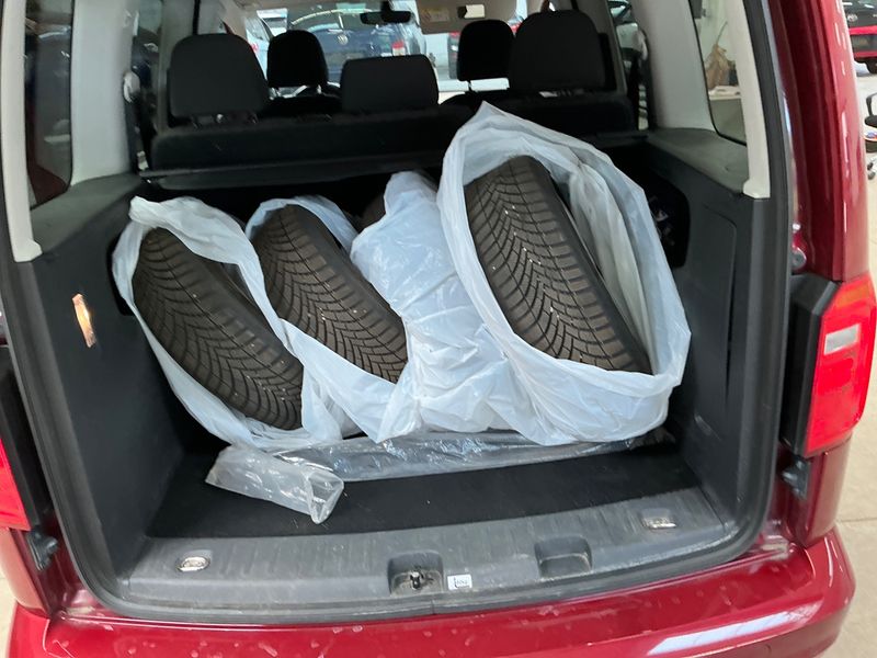 Volkswagen Caddy 2.0 TDI Comfortline BlueMotion Tech 2017 – снимка 29