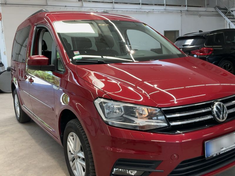 Volkswagen Caddy 2.0 TDI Comfortline BlueMotion Tech 2017 – снимка 12