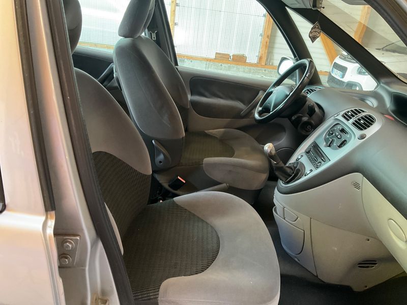 Citroen Xsara Picasso 1.6 HDi 2007 – снимка 3
