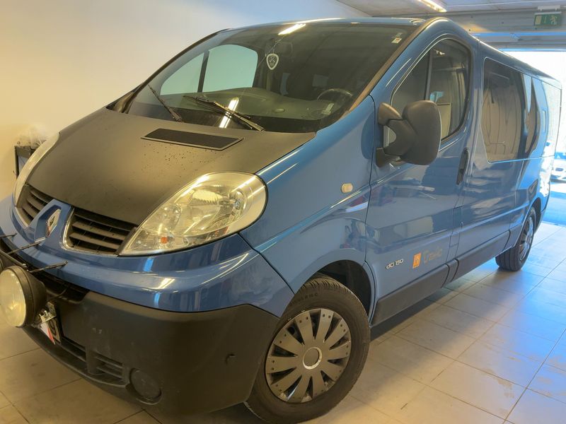 Renault Trafic 2.5 dCi L2H1 2,9t verglast 2011 – снимка 1