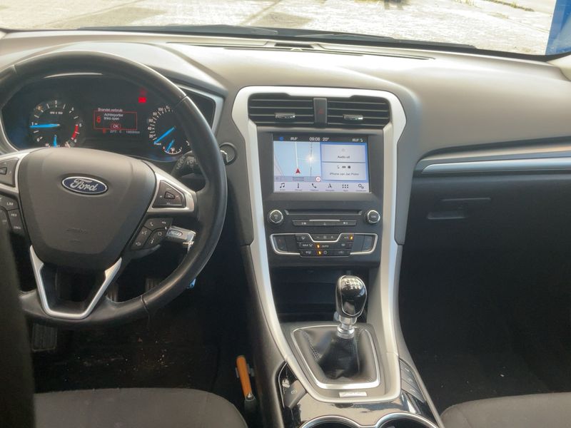 Ford Mondeo 1.5 TDCi Trend 2016 – снимка 17