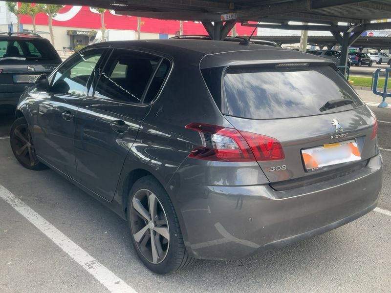 Peugeot 308 1.2 e-THP Allure 2018 – снимка 6