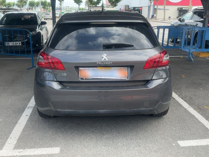 Peugeot 308 1.2 e-THP Allure 2018 – снимка 7