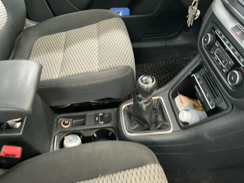 Volkswagen Sharan 1.4 TSI Trendline BlueMotion Tech 2011 – снимка 33