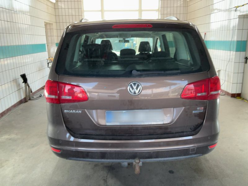 Volkswagen Sharan 1.4 TSI Trendline BlueMotion Tech 2011 – снимка 7