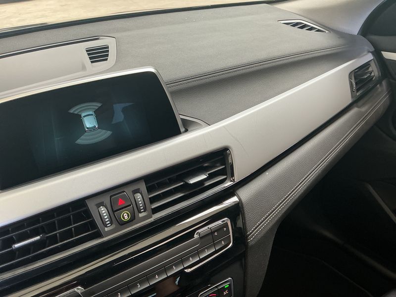 BMW X2 sDrive 18i Advantage 2019 – снимка 31