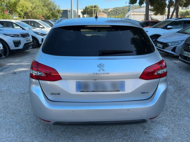 Peugeot 308 1.2 e-THP Feline 2014 – снимка 7