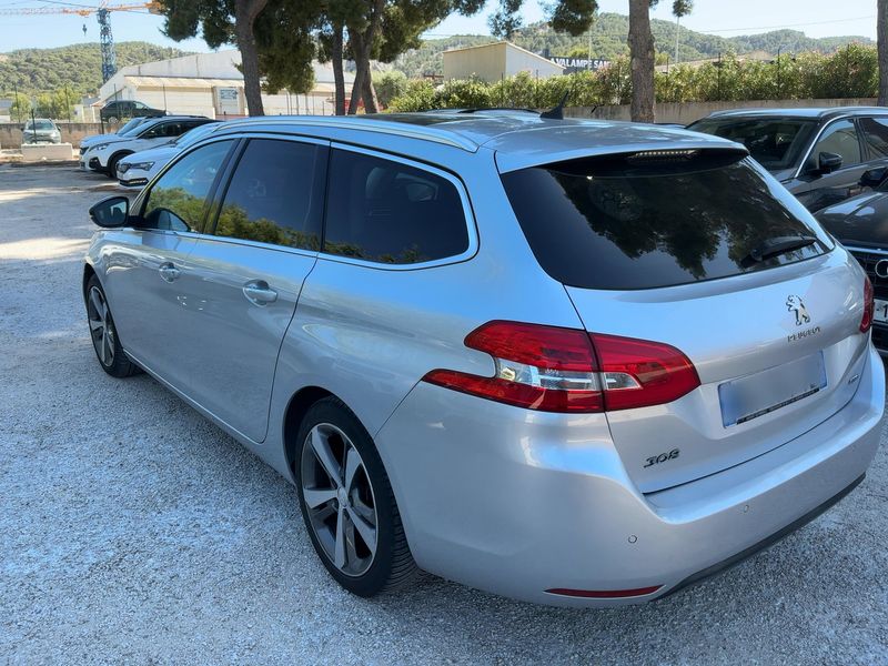 Peugeot 308 1.2 e-THP Feline 2014 – снимка 6