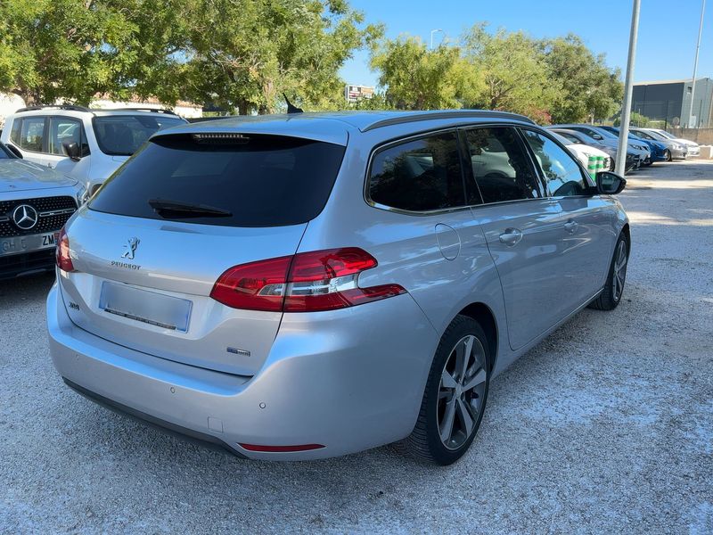 Peugeot 308 1.2 e-THP Feline 2014 – снимка 8
