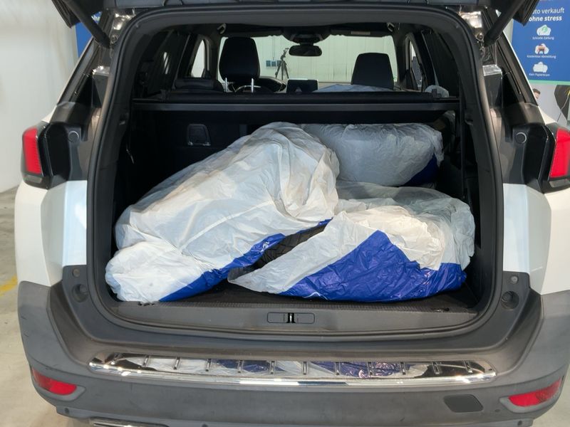 Peugeot 5008 2.0 Blue-HDi GT 2018 – снимка 16