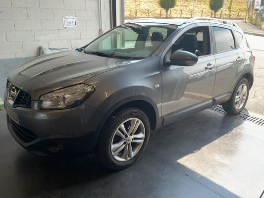 Nissan Qashqai 1.6 dCi Tekna 4x4 2012 – снимка 1