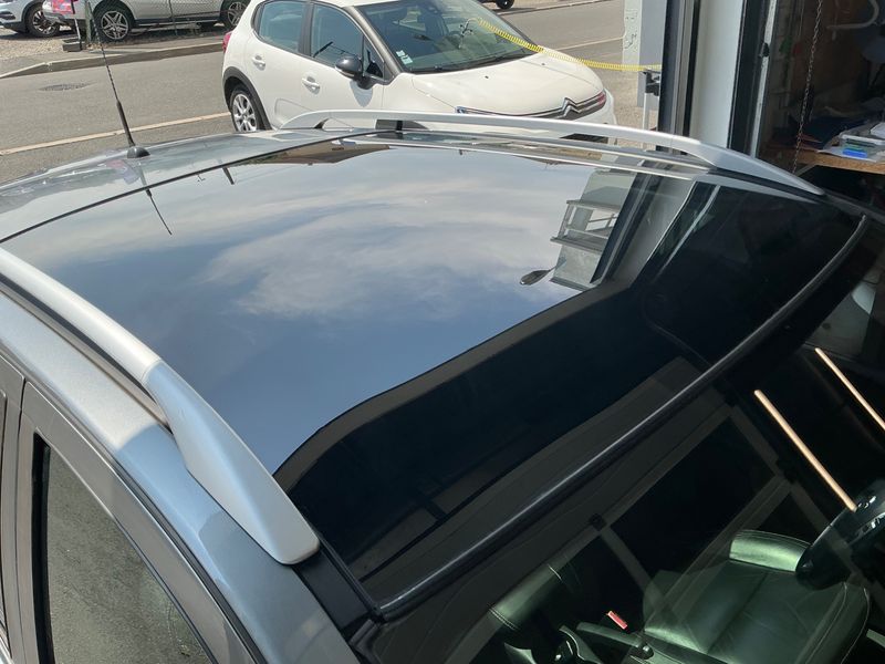 Nissan Qashqai 1.6 dCi Tekna 4x4 2012 – снимка 13