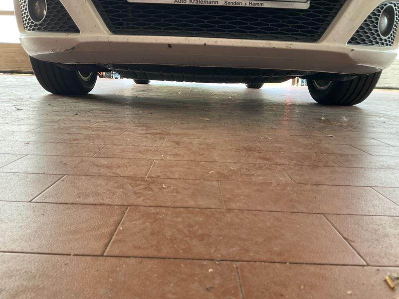 Seat Leon 1.6 TDI Reference 2010 – снимка на щета