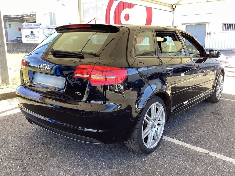 Audi A3 Sportback 2.0 TDI Ambition 2012 – снимка на щета 8