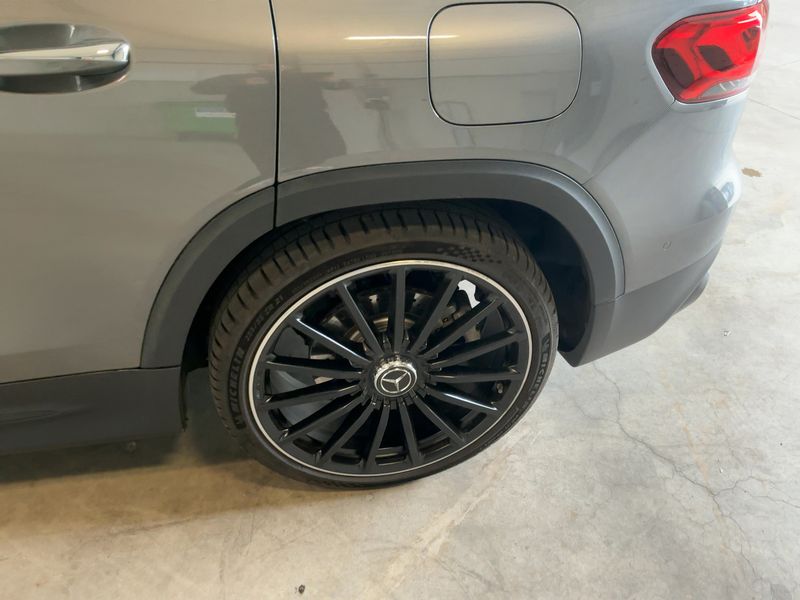 Mercedes-Benz GLB-Klasse GLB 35 AMG 4Matic 2022 – снимка 5
