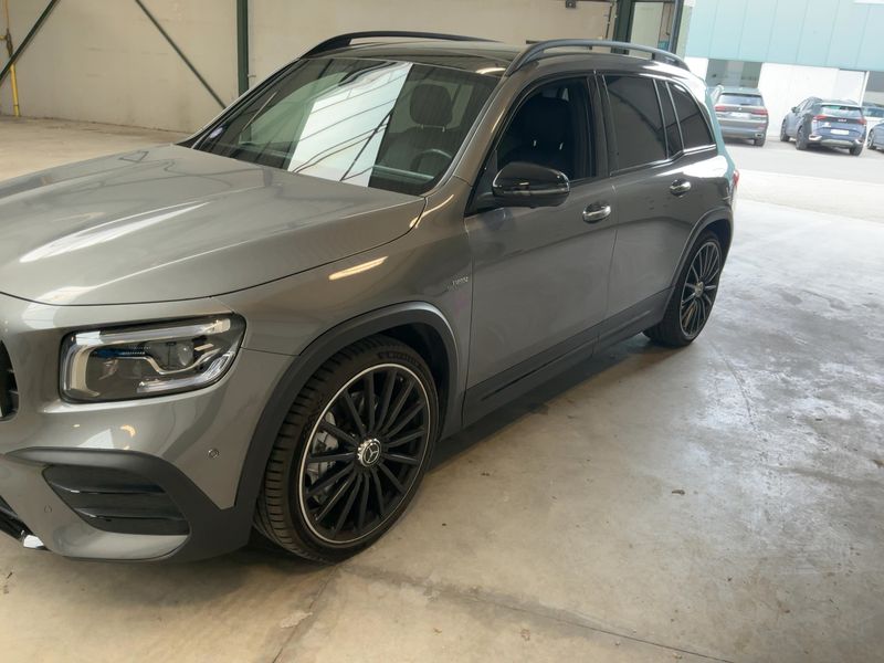 Mercedes-Benz GLB-Klasse GLB 35 AMG 4Matic 2022 – снимка 2