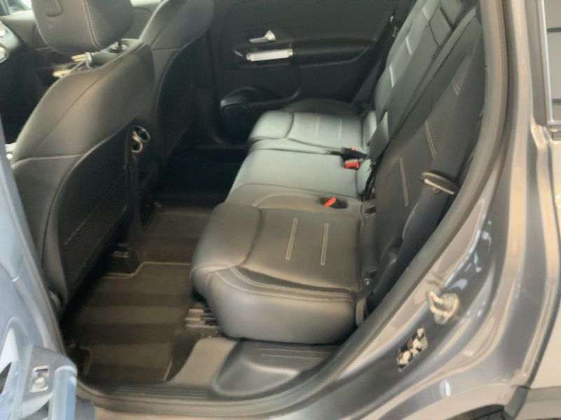 Mercedes-Benz GLB-Klasse GLB 35 AMG 4Matic 2022 – снимка 19