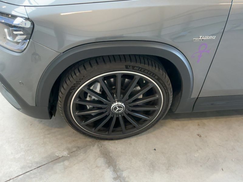 Mercedes-Benz GLB-Klasse GLB 35 AMG 4Matic 2022 – снимка 3