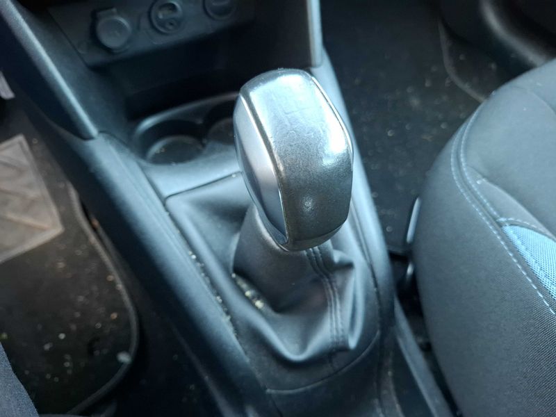 Peugeot 208 1.6 Allure 2013 – снимка 51
