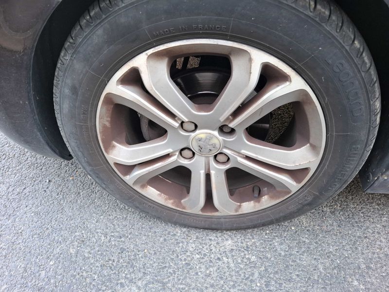 Peugeot 208 1.6 Allure 2013 – снимка 57