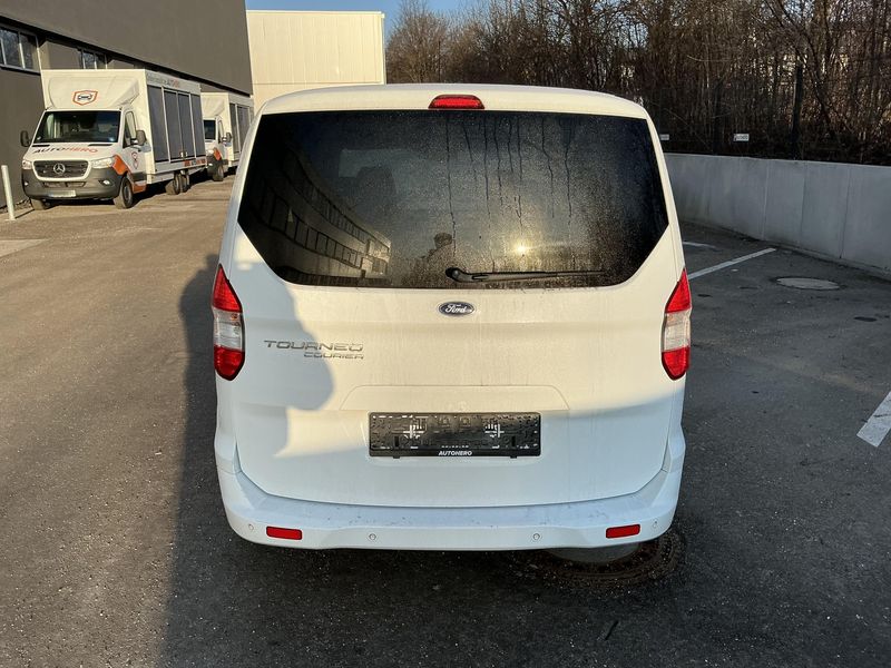 Ford Tourneo 1.0 EcoBoost Trend 2019 – снимка 7