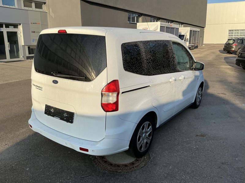 Ford Tourneo 1.0 EcoBoost Trend 2019 – снимка 8