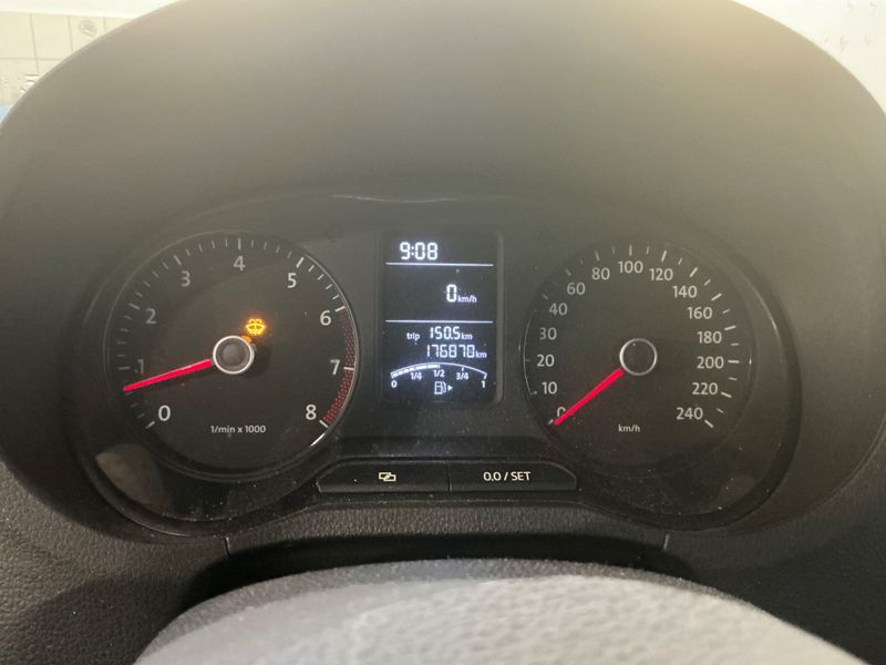 Volkswagen Polo 1.2 TSI Match 2012 – снимка 4