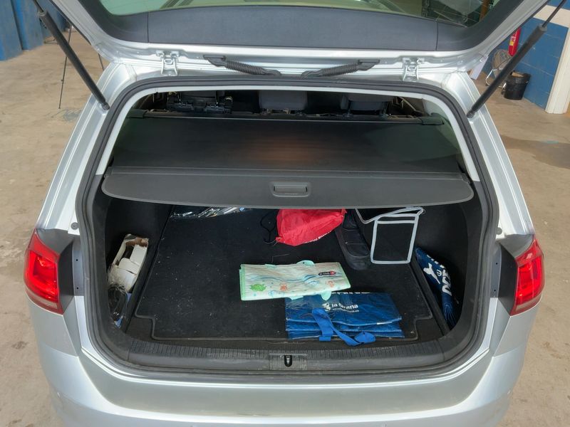 Volkswagen Golf VII 1.6 TDI Advance BlueMotion Tech 2016 – снимка 15
