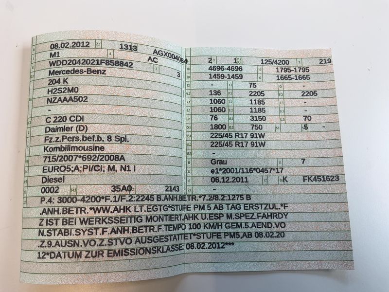 Mercedes-Benz C-Klasse C 220 CDI T BlueEfficiency Avantgarde 2012 – снимка 15