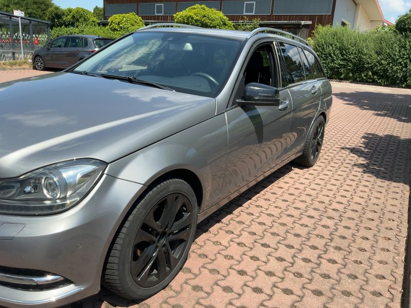 Mercedes-Benz C-Klasse C 220 CDI T BlueEfficiency Avantgarde 2012 – снимка 2