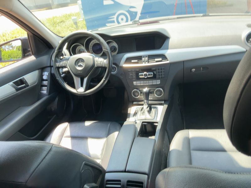 Mercedes-Benz C-Klasse C 220 CDI T BlueEfficiency Avantgarde 2012 – снимка 12