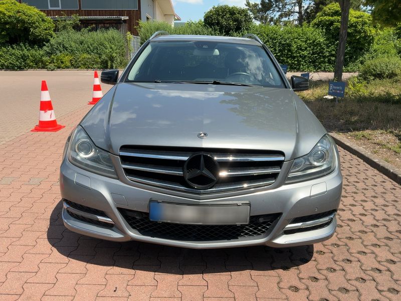 Mercedes-Benz C-Klasse C 220 CDI T BlueEfficiency Avantgarde 2012 – снимка 9