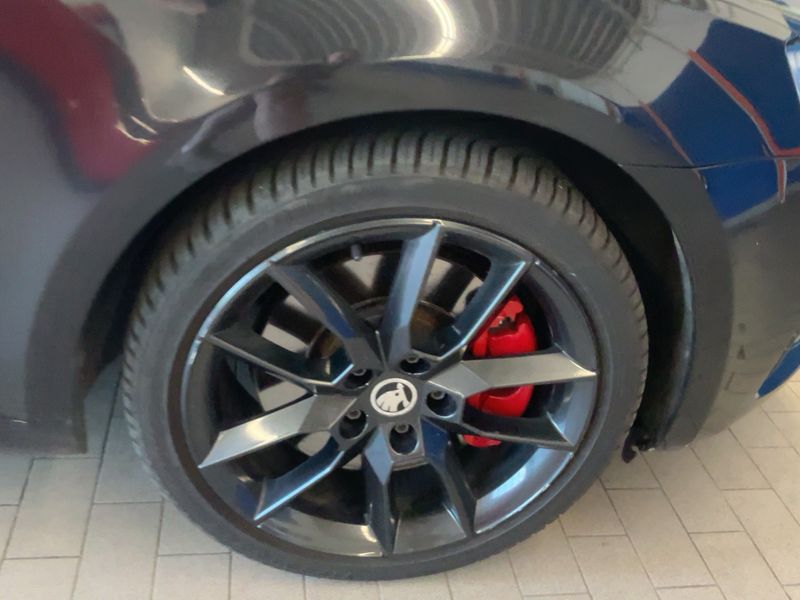 Skoda Octavia 2.0 TDI RS 2015 – снимка 11