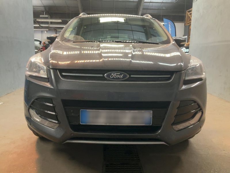 Ford Kuga 2.0 TDCi Titanium 2015 – снимка 14