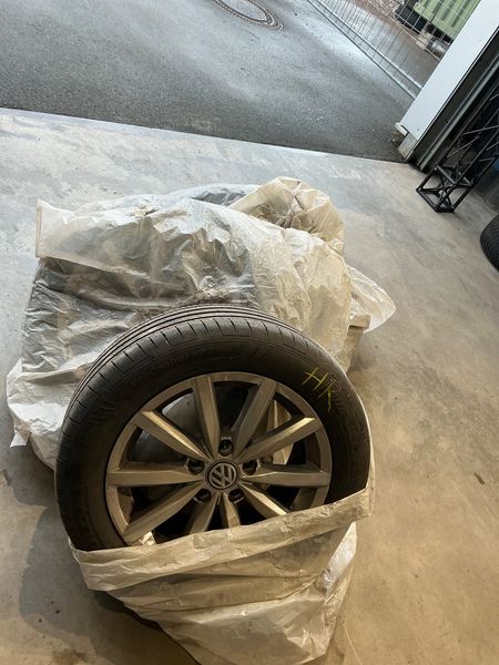Volkswagen Golf VII 1.6 TDI Lounge BlueMotion Tech 2015 – снимка 15
