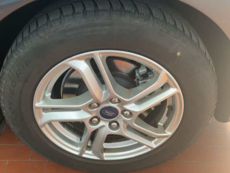 Ford Focus 1.5 TDCi EcoBlue Business 2020 – снимка 5