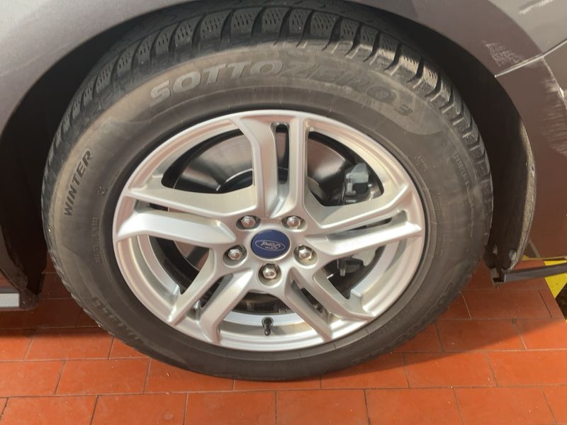 Ford Focus 1.5 TDCi EcoBlue Business 2020 – снимка 11