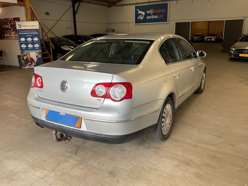 Volkswagen Passat 1.8 TSI Comfortline 2008 – снимка 2