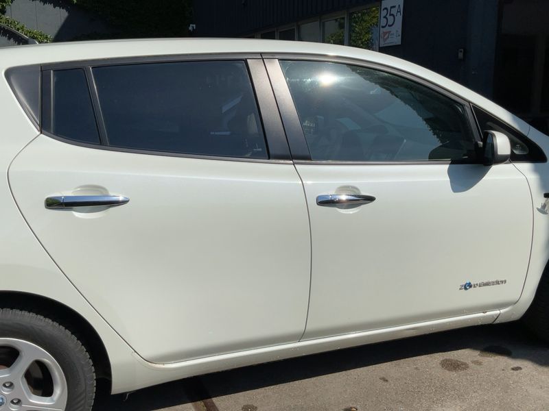 Nissan Leaf electric drive 80 kW Basis 2013 – снимка 10