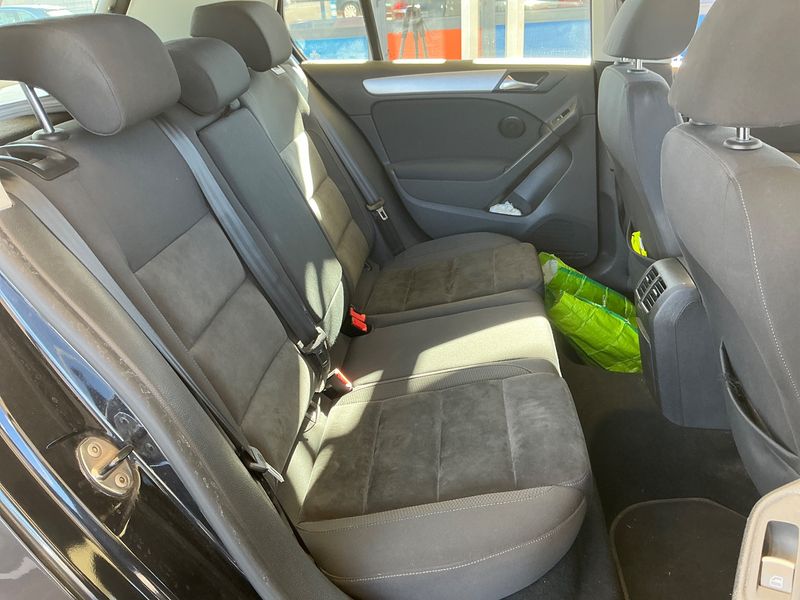 Volkswagen Golf VI 1.6 TDI Sport 2011 – снимка 14