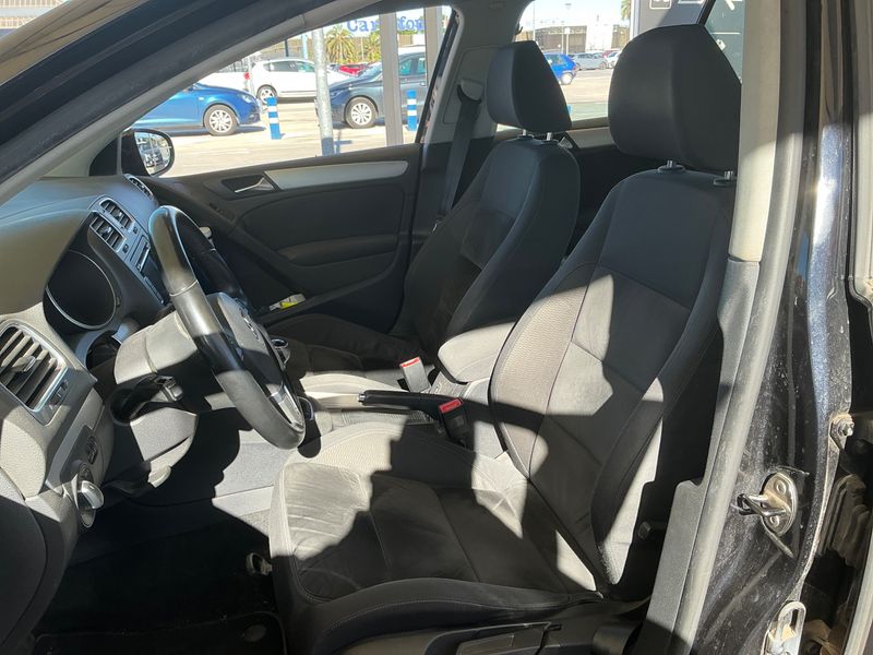 Volkswagen Golf VI 1.6 TDI Sport 2011 – снимка 23