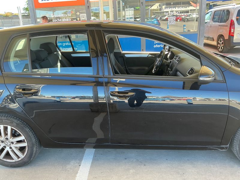 Volkswagen Golf VI 1.6 TDI Sport 2011 – снимка 7