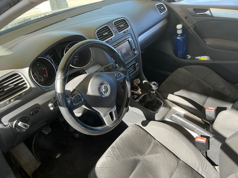 Volkswagen Golf VI 1.6 TDI Sport 2011 – снимка 22