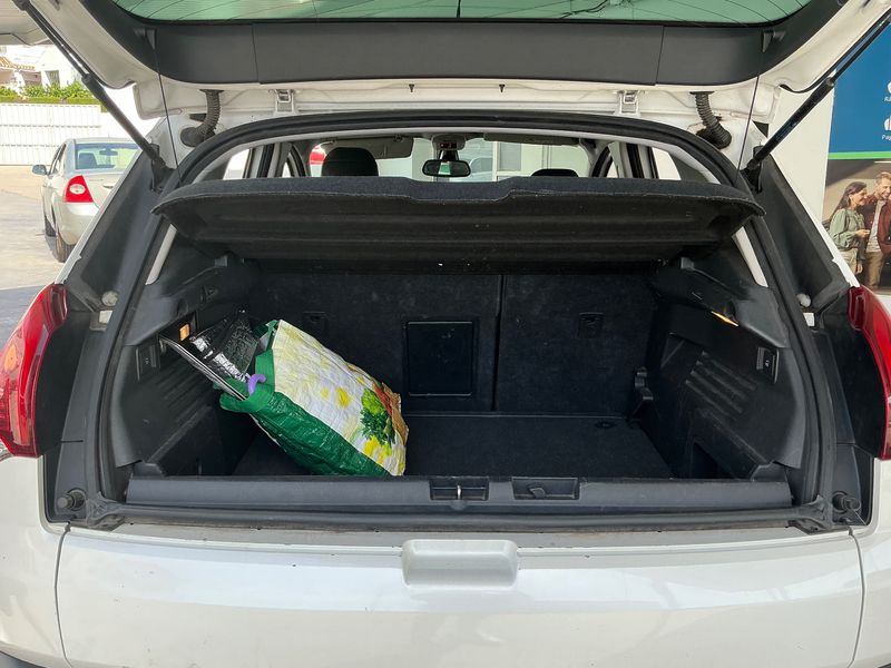 Peugeot 3008 2.0 HDi Féline 2014 – снимка 15